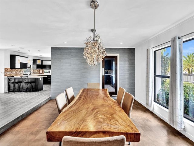 15555 Old Cutler Rd, Palmetto Bay, FL 33157