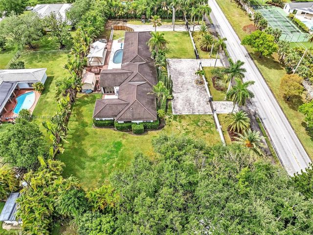 15555 Old Cutler Rd, Palmetto Bay, FL 33157