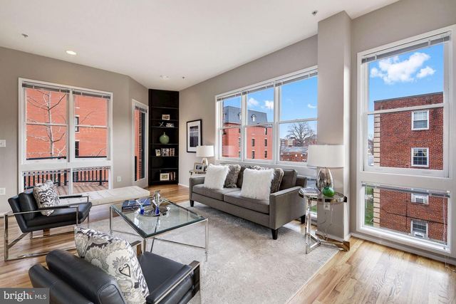 1662 N QUINN ST N, Arlington, VA 22209