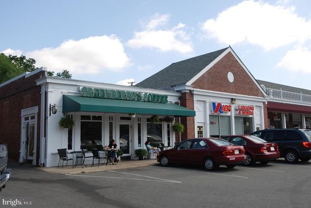 1662 N QUINN ST N, Arlington, VA 22209