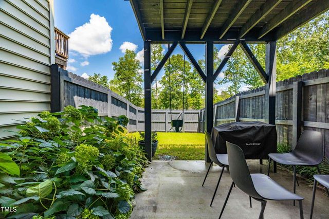 6607 Pathfinder Way, Raleigh, NC 27616