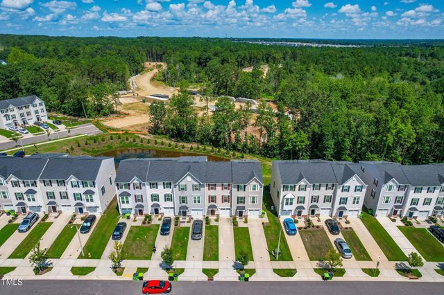 6607 Pathfinder Way, Raleigh, NC 27616