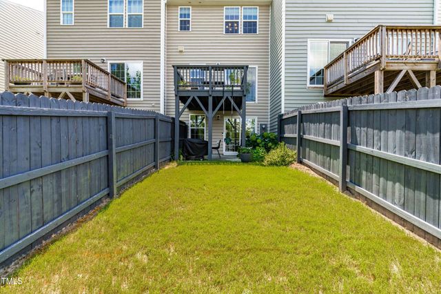 6607 Pathfinder Way, Raleigh, NC 27616