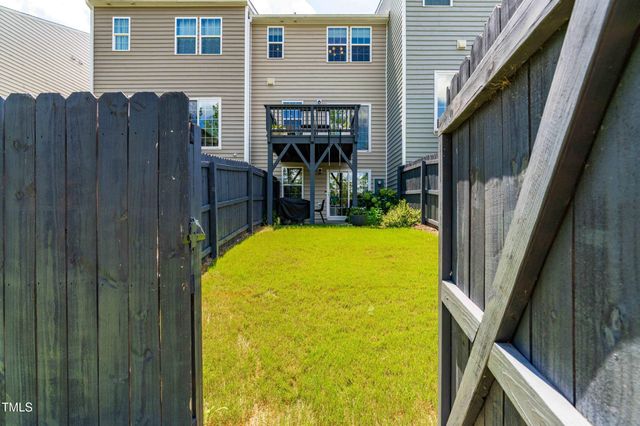 6607 Pathfinder Way, Raleigh, NC 27616