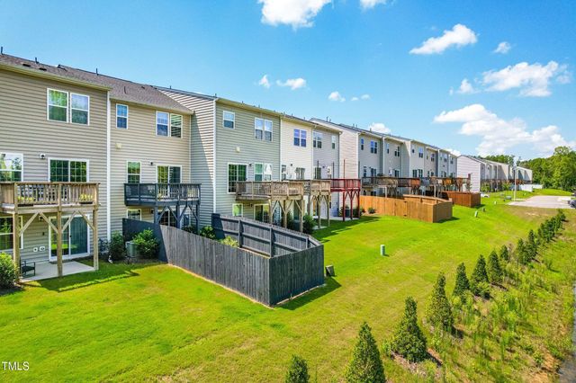 6607 Pathfinder Way, Raleigh, NC 27616