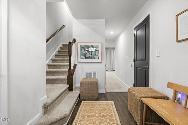 6607 Pathfinder Way, Raleigh, NC 27616