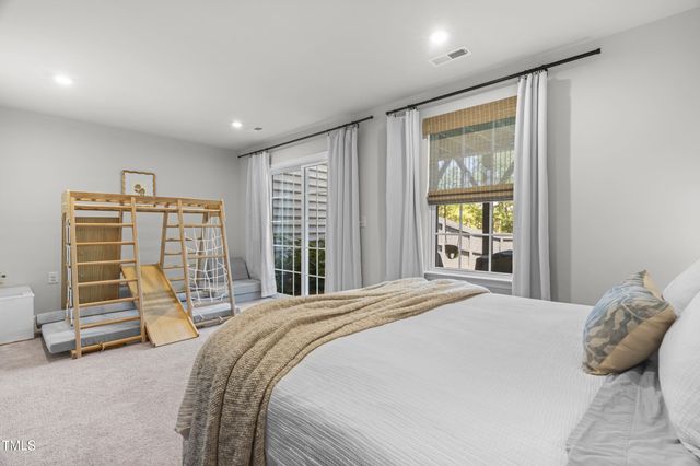 6607 Pathfinder Way, Raleigh, NC 27616