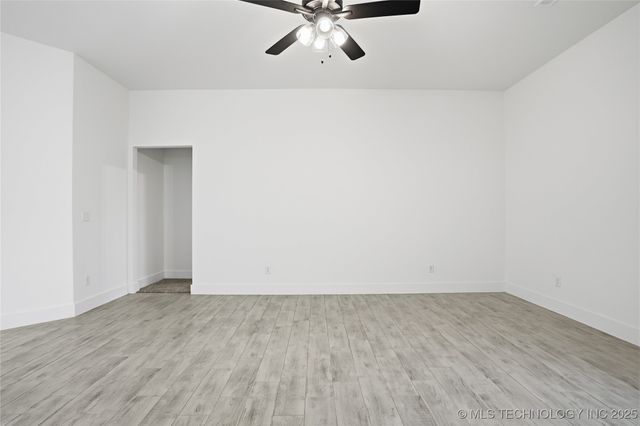 2069 E 130th Street S, Jenks, OK 74037