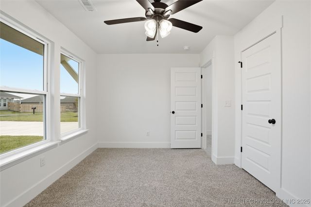 2069 E 130th Street S, Jenks, OK 74037