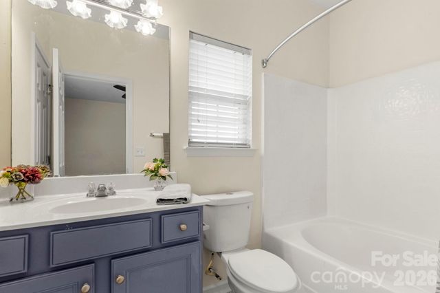 10457 Stokeshill Court, Pineville, NC 28134