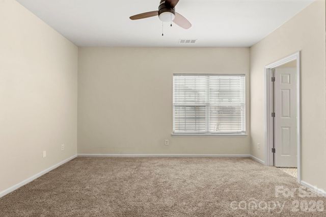 10457 Stokeshill Court, Pineville, NC 28134