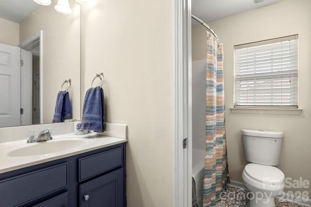 10457 Stokeshill Court, Pineville, NC 28134