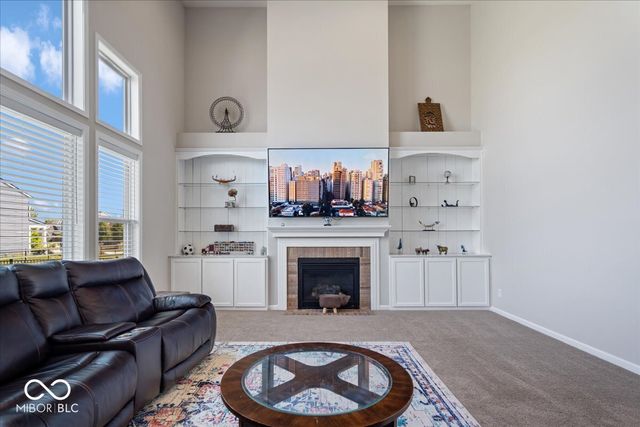 8436 Brookhaven Lane, Avon, IN 46123