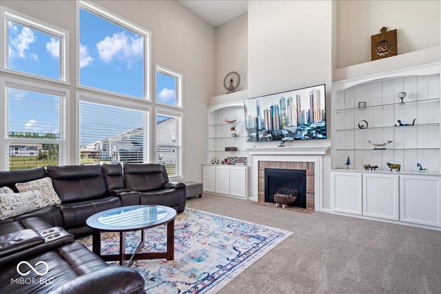 8436 Brookhaven Lane, Avon, IN 46123