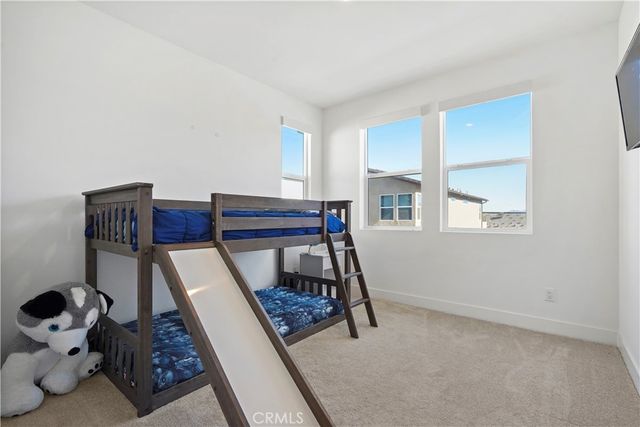 27321 Great Divide Lane, Valencia, CA 91381