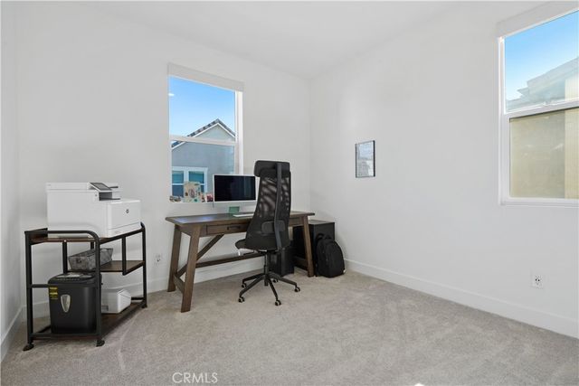 27321 Great Divide Lane, Valencia, CA 91381