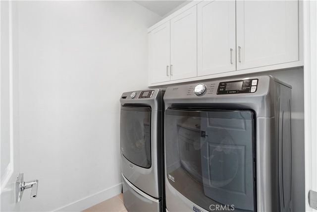 27321 Great Divide Lane, Valencia, CA 91381