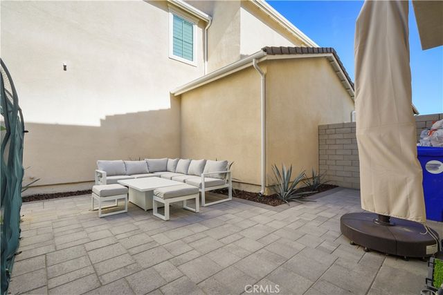 27321 Great Divide Lane, Valencia, CA 91381