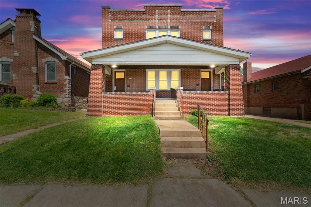 6075 Hartford Street, St Louis, MO 63139