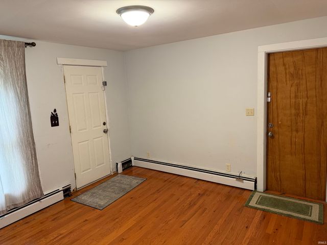 20911 S Lake Drive, Walkerton, IN 46574