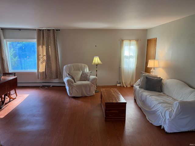 20911 S Lake Drive, Walkerton, IN 46574