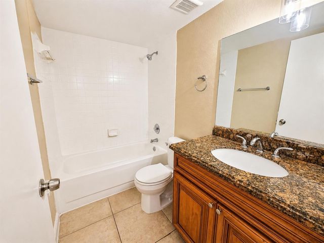 1461 Windorah Way C, West Palm Beach, FL 33411