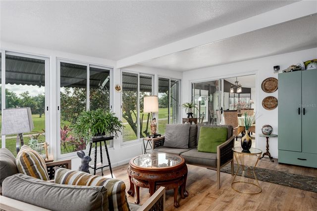 8520 COUNTESS AVENUE CIRCLE, Palmetto, FL 34221