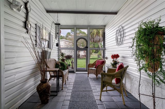 8520 COUNTESS AVENUE CIRCLE, Palmetto, FL 34221