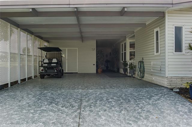 8520 COUNTESS AVENUE CIRCLE, Palmetto, FL 34221