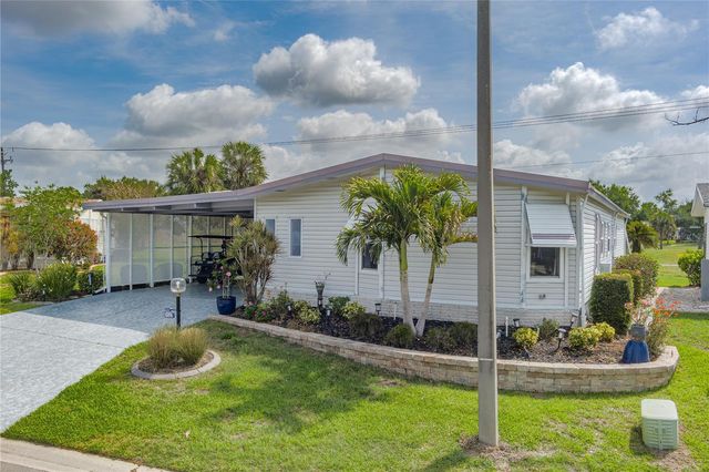 8520 COUNTESS AVENUE CIRCLE, Palmetto, FL 34221