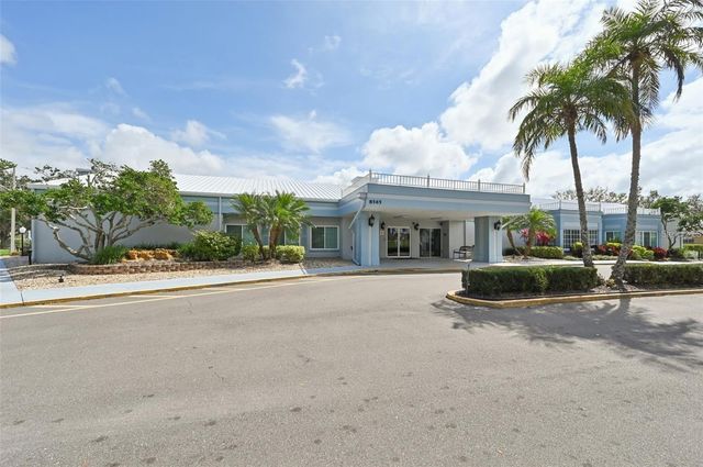 8520 COUNTESS AVENUE CIRCLE, Palmetto, FL 34221