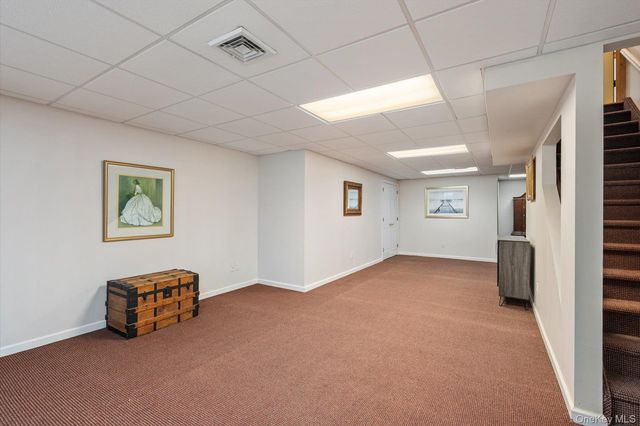 1 Fox Hollow Court, Dix Hills, NY 11746