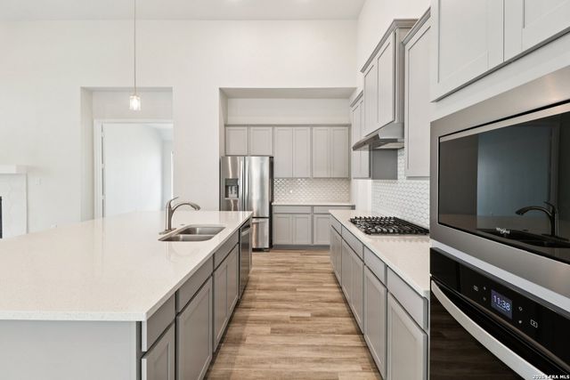 9717 Van Horn, San Antonio, TX 78254