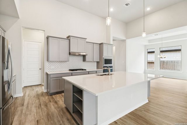 9717 Van Horn, San Antonio, TX 78254