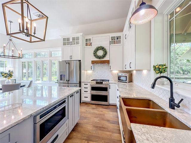 2291 WACCASSA STREET, Geneva, FL 32732