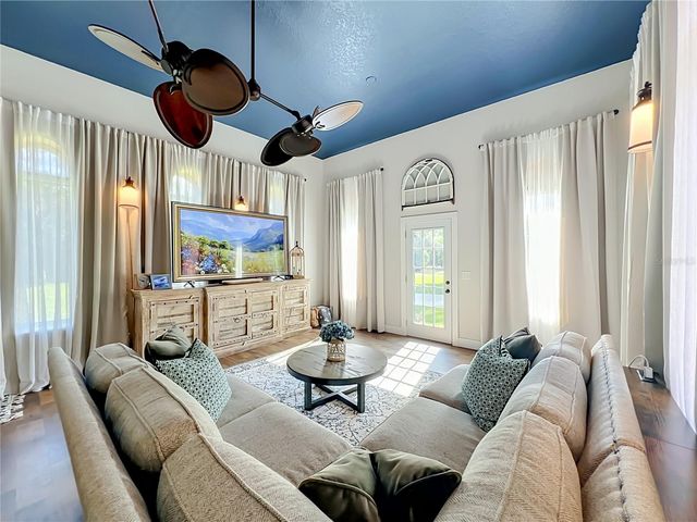 2291 WACCASSA STREET, Geneva, FL 32732