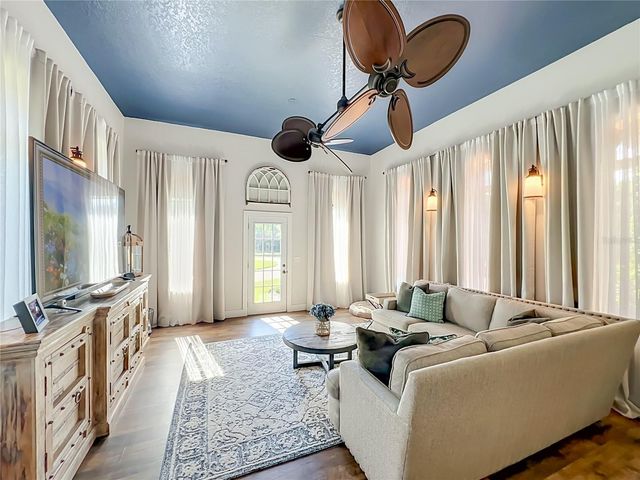 2291 WACCASSA STREET, Geneva, FL 32732