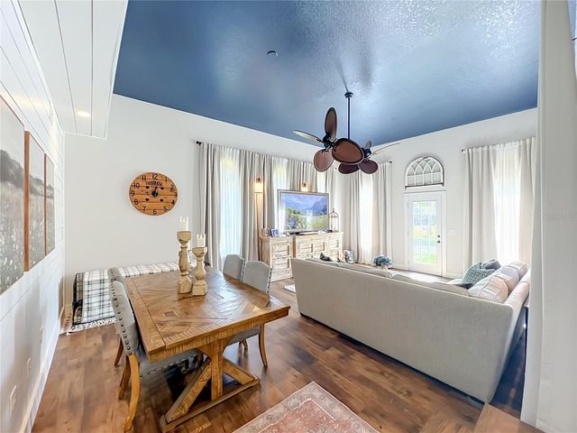 2291 WACCASSA STREET, Geneva, FL 32732