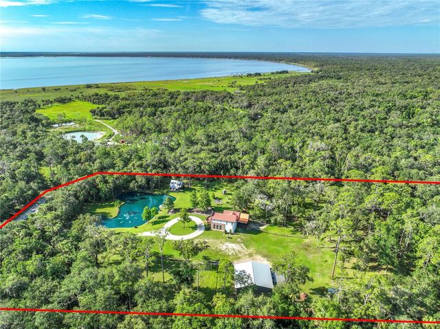 2291 WACCASSA STREET, Geneva, FL 32732