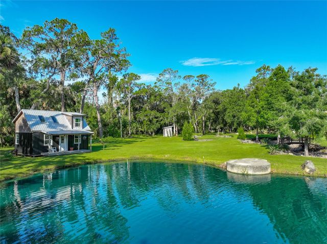 2291 WACCASSA STREET, Geneva, FL 32732