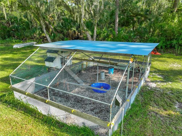 2291 WACCASSA STREET, Geneva, FL 32732