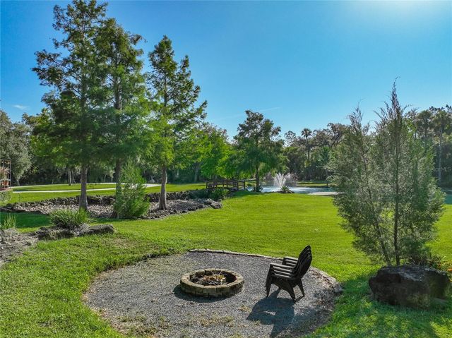 2291 WACCASSA STREET, Geneva, FL 32732