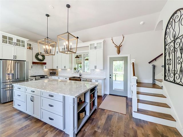2291 WACCASSA STREET, Geneva, FL 32732