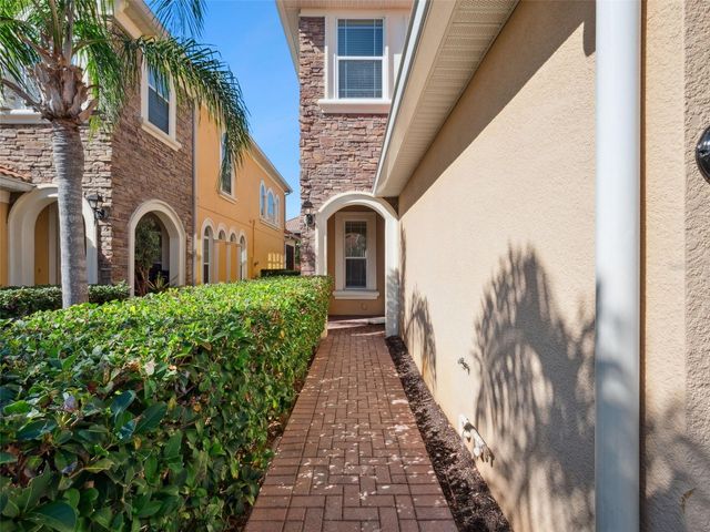 8926 DELLA SCALA CIRCLE, Orlando, FL 32836