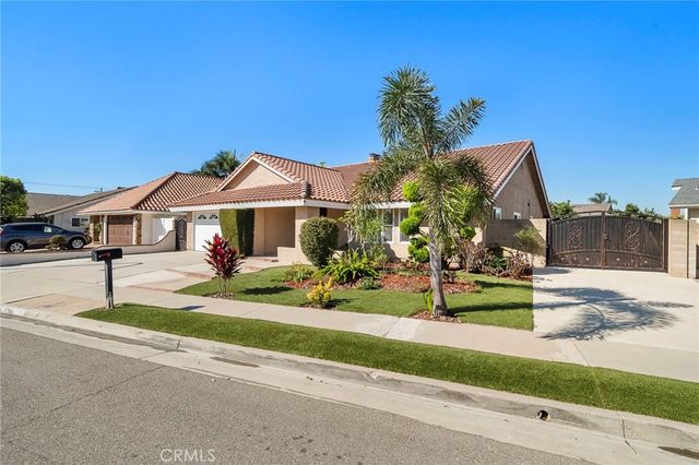 17925 Mount Coulter, Fountain Valley, CA 92708