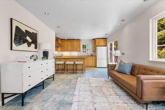 226 N Fremont Street, San Mateo, CA 94401