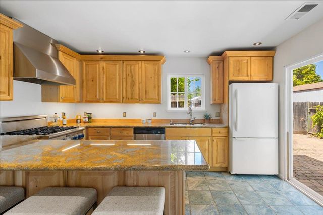 226 N Fremont Street, San Mateo, CA 94401