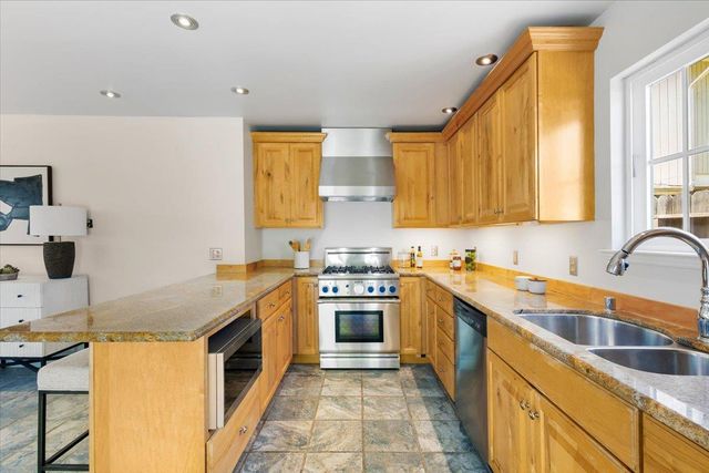 226 N Fremont Street, San Mateo, CA 94401