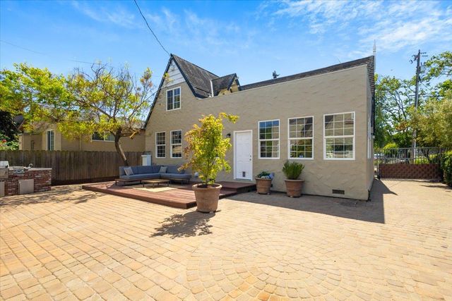 226 N Fremont Street, San Mateo, CA 94401