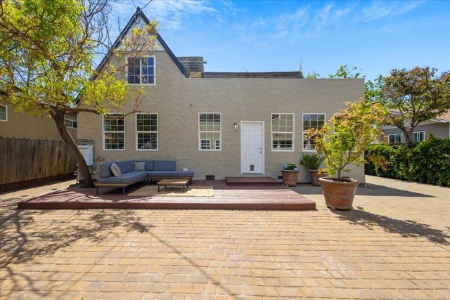 226 N Fremont Street, San Mateo, CA 94401